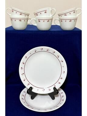 Vintage Corelle burgundy roses, set of 6 Mugs & 2 bread plates